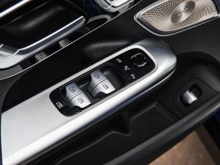 Voertuigafbeelding 39