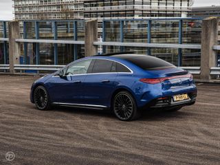 Voertuigafbeelding 8