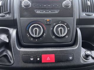 Voertuigafbeelding 37