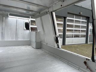 Voertuigafbeelding 38