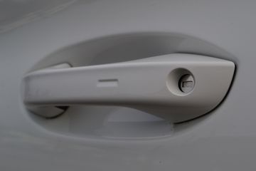 Voertuigafbeelding 14