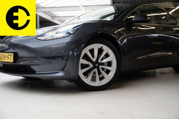 Voertuigafbeelding 36