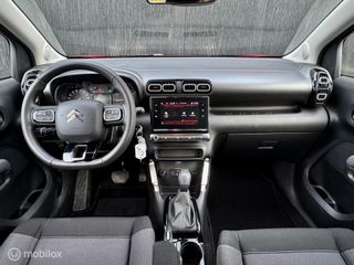 Voertuigafbeelding 6