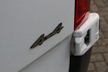 Voertuigafbeelding 12