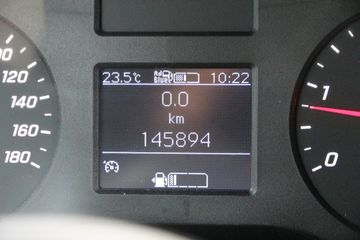 Voertuigafbeelding 6