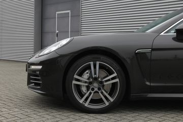 Voertuigafbeelding 11