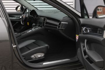 Voertuigafbeelding 6