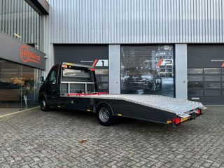 Voertuigafbeelding 12