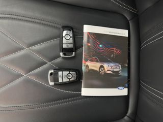 Voertuigafbeelding 32