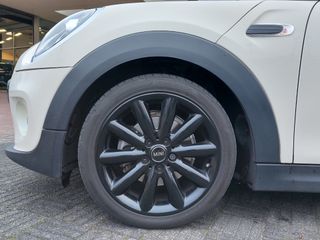 Voertuigafbeelding 37