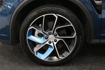 Voertuigafbeelding 5