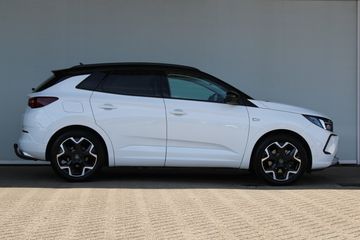 Voertuigafbeelding 3