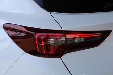 Voertuigafbeelding 32