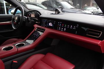 Voertuigafbeelding 13