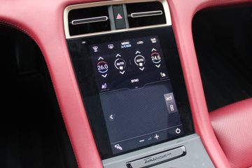 Voertuigafbeelding 26