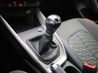 Voertuigafbeelding 16