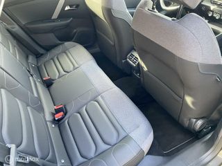 Voertuigafbeelding 43