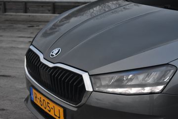 Voertuigafbeelding 4