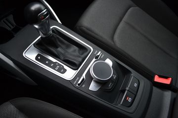 Voertuigafbeelding 30