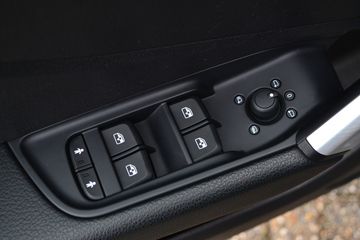 Voertuigafbeelding 42