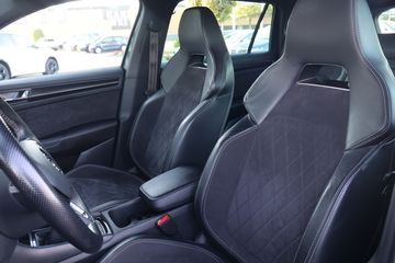 Voertuigafbeelding 14