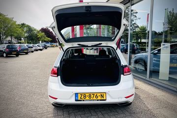 Voertuigafbeelding 8