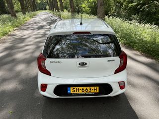 Voertuigafbeelding 8