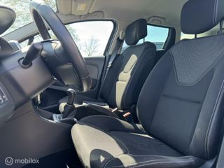 Voertuigafbeelding 9