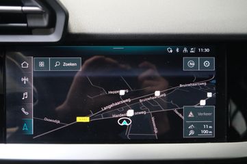 Voertuigafbeelding 12