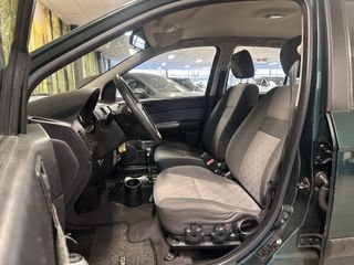 Voertuigafbeelding 7