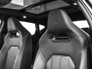 Voertuigafbeelding 4