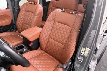 Voertuigafbeelding 10