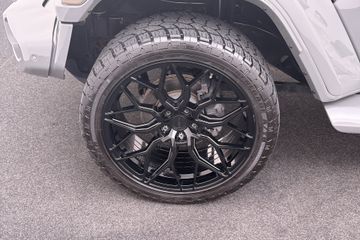 Voertuigafbeelding 6