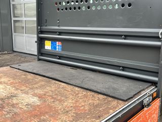 Voertuigafbeelding 25