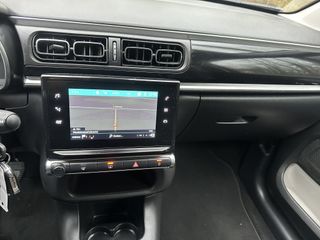 Voertuigafbeelding 69