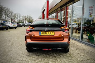 Voertuigafbeelding 9