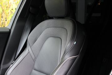 Voertuigafbeelding 18