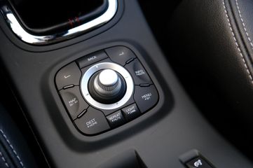 Voertuigafbeelding 17