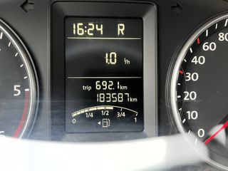 Voertuigafbeelding 6