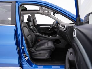 Voertuigafbeelding 10