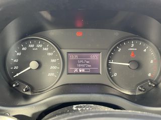 Voertuigafbeelding 15