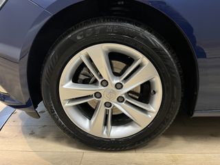 Voertuigafbeelding 36