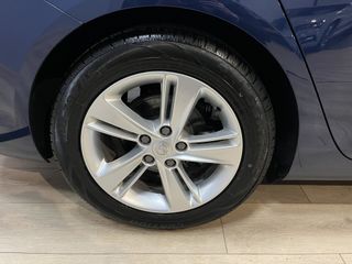 Voertuigafbeelding 38