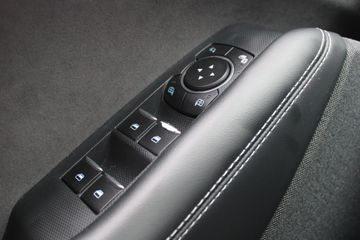 Voertuigafbeelding 13