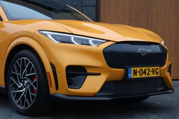 Voertuigafbeelding 32