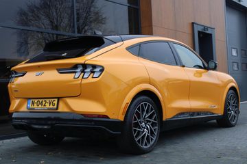 Voertuigafbeelding 34