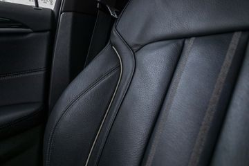 Voertuigafbeelding 23