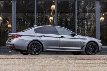 Voertuigafbeelding 4