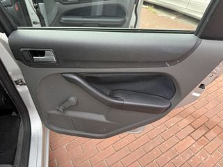 Voertuigafbeelding 37