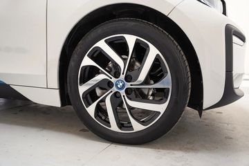 Voertuigafbeelding 30